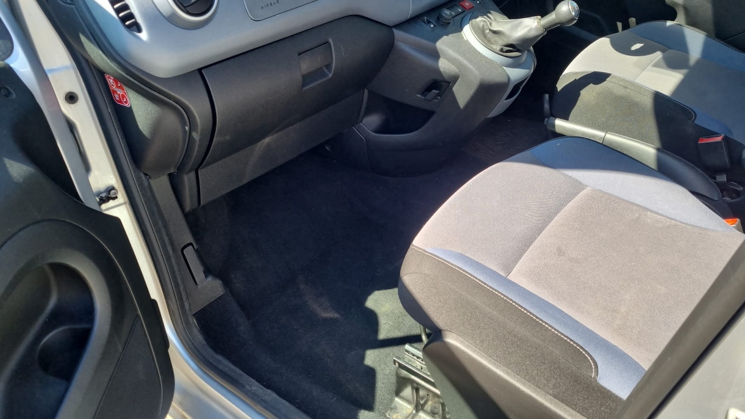 Vehicle 14
