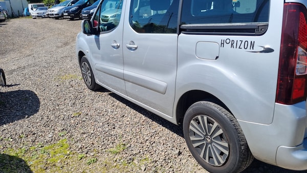 Used Peugeot Partner Tepee 2014 for sale - 74672318: Photo 19