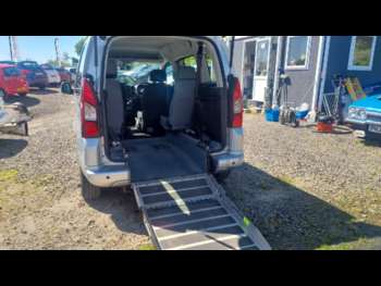 Used Peugeot Partner Tepee 2014 for sale - 74672318: Photo