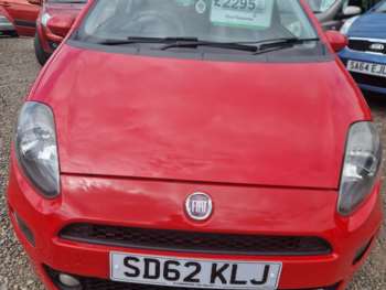 Used Fiat Punto 2012 for sale - 74559337: Photo