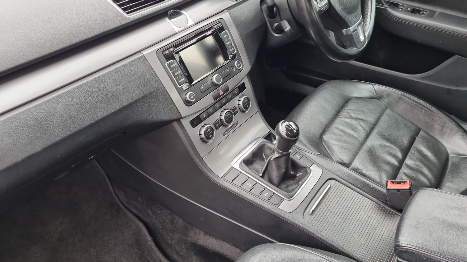 Used Volkswagen Passat 2014 for sale - 76252513: Photo 12