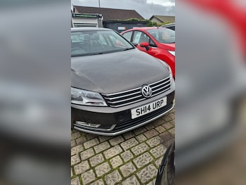Used Volkswagen Passat 2014 for sale - 76252513: Photo