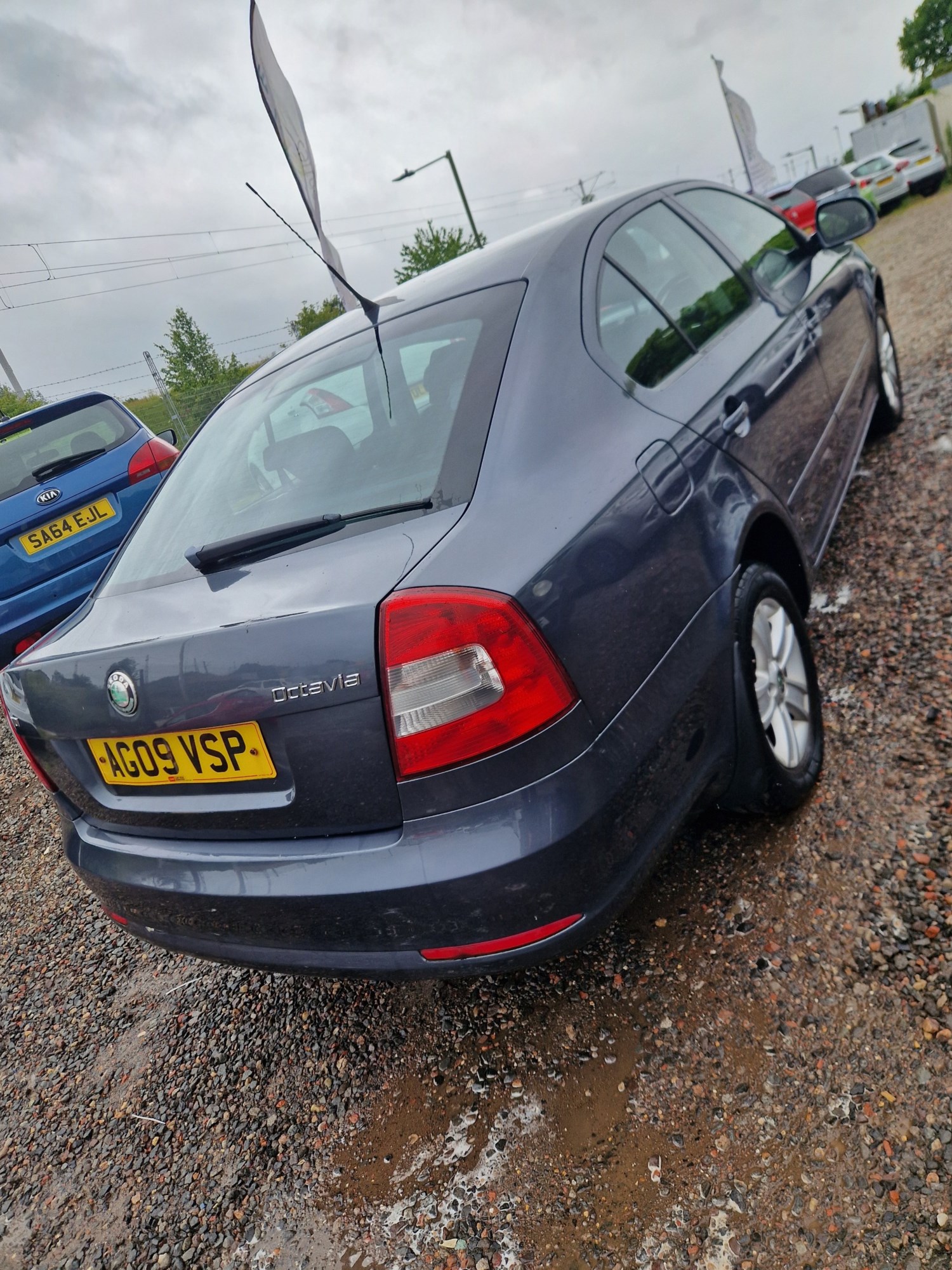 Skoda Octavia 2009 (09) - 1.9 TDI PD SE 5dr MOT NOVEMBER. 2 KEYS - Image 11