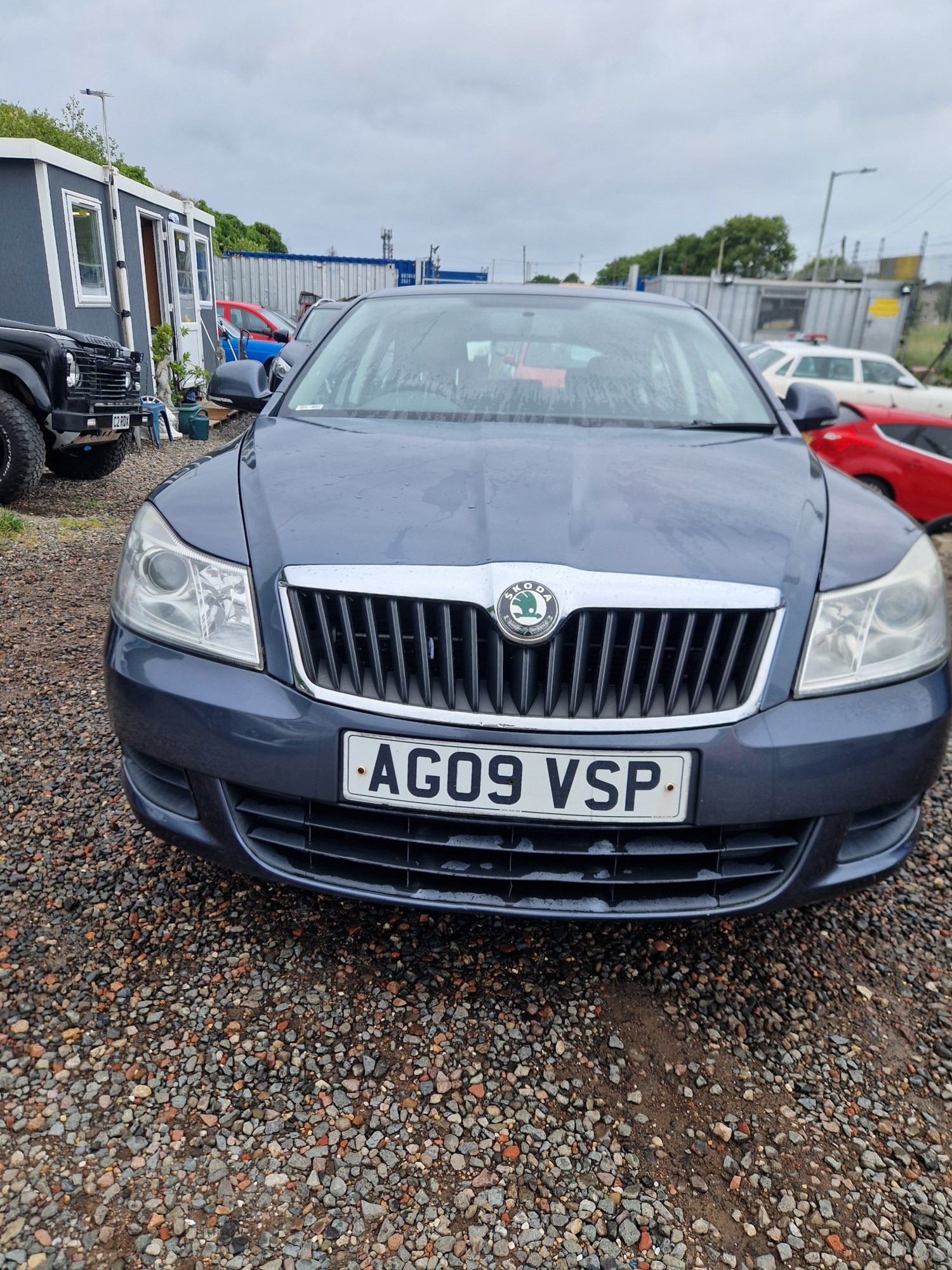 Skoda Octavia 2009 (09) - 1.9 TDI PD SE 5dr MOT NOVEMBER. 2 KEYS - Image 2