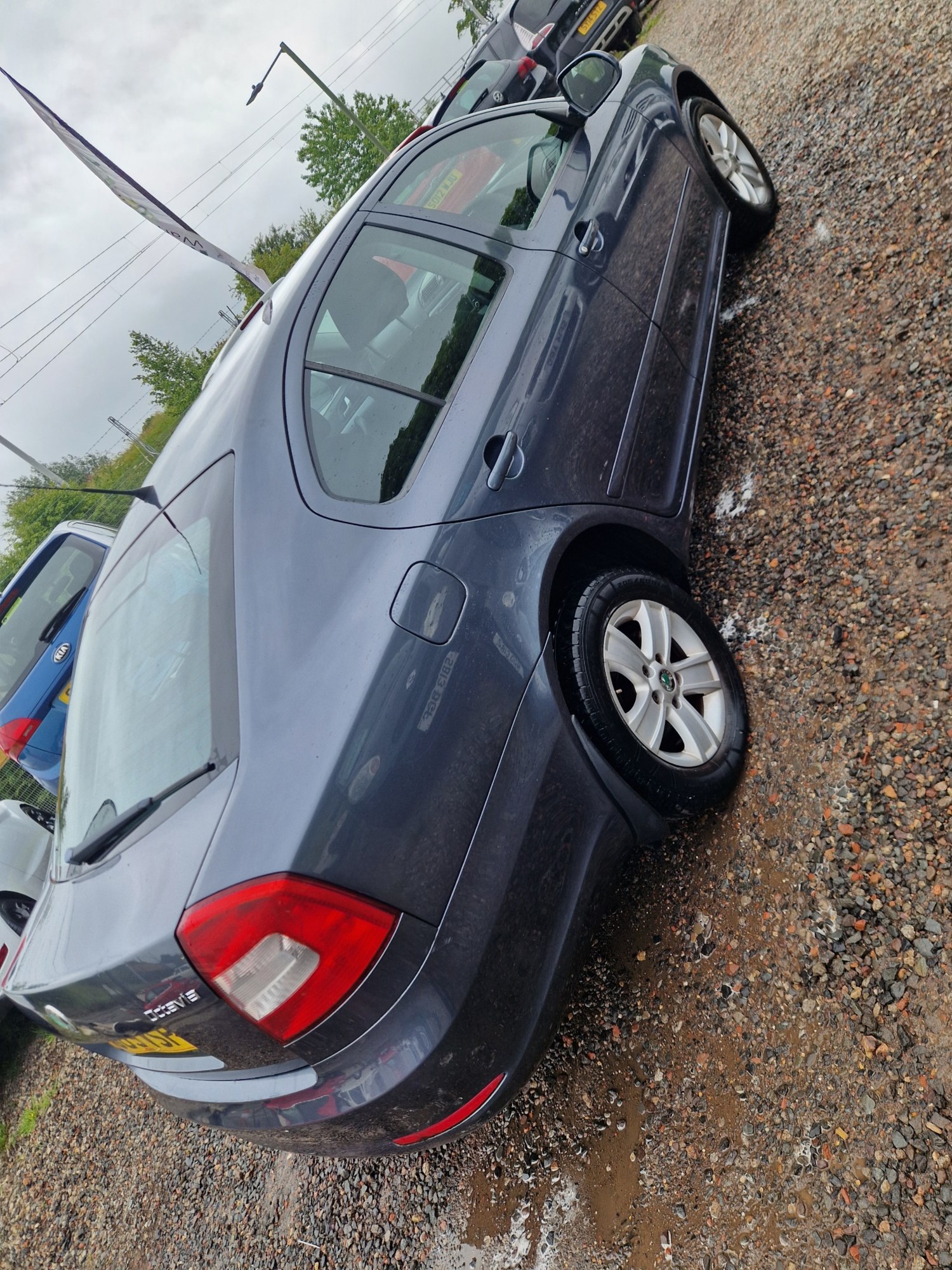 Skoda Octavia 2009 (09) - 1.9 TDI PD SE 5dr MOT NOVEMBER. 2 KEYS - Image 9
