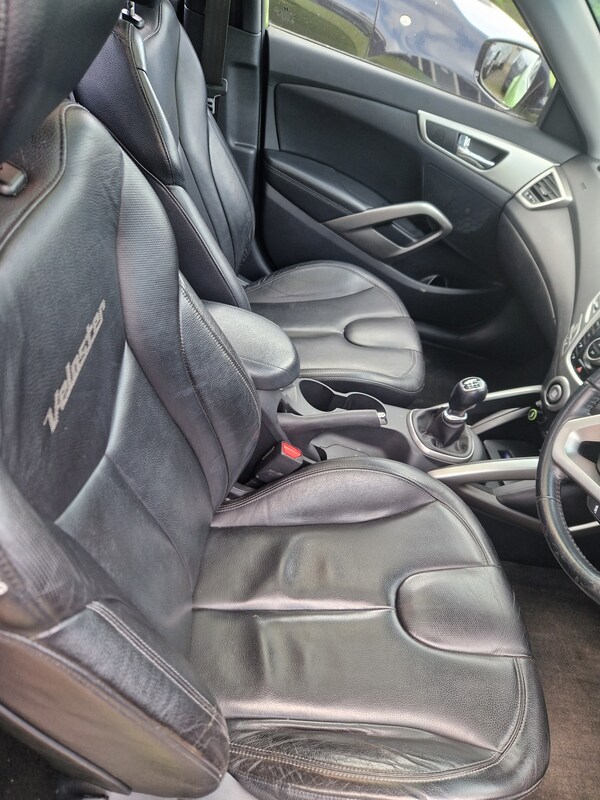 Used Hyundai Veloster 2013 for sale - 74467470: Photo 15