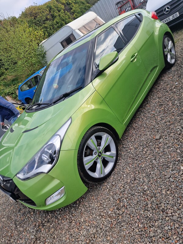Used Hyundai Veloster 2013 for sale - 74467470: Photo 4