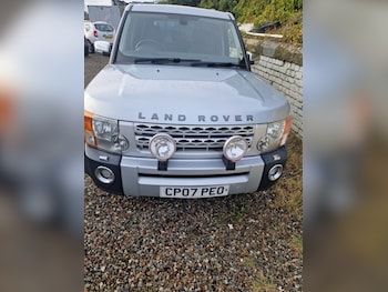 Land Rover Discovery feature image