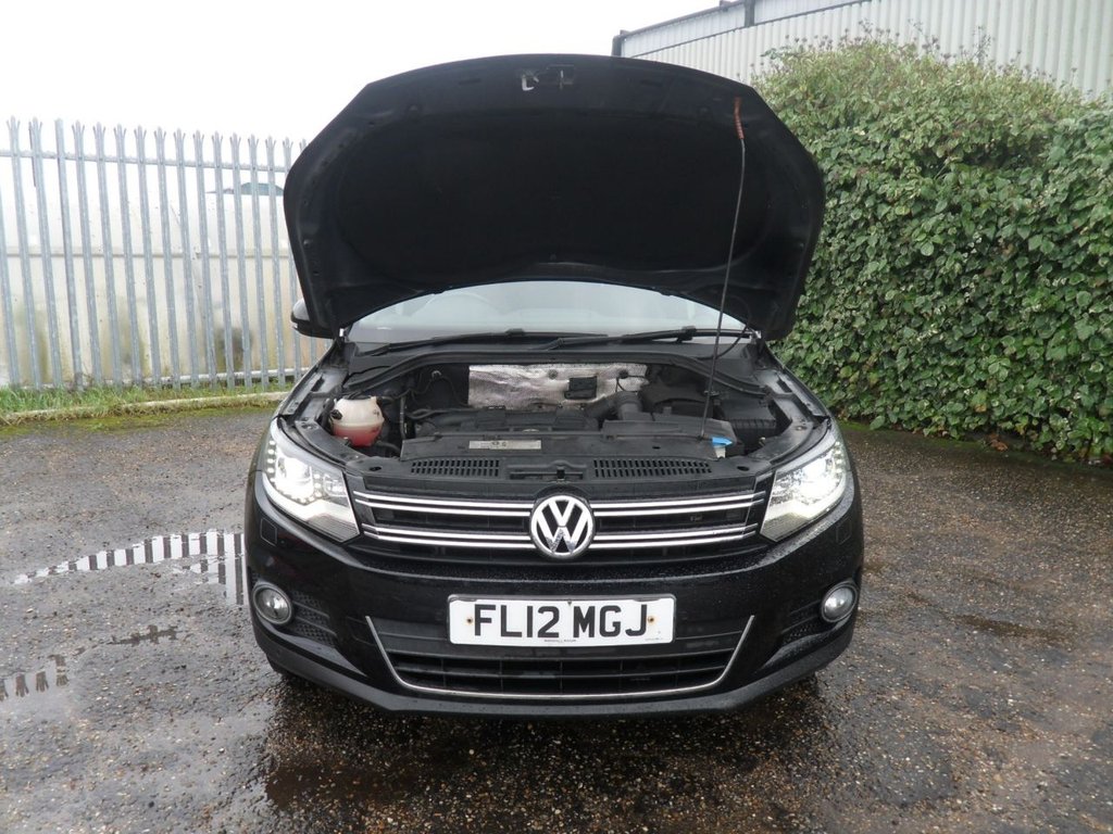Used Volkswagen Tiguan 2012 for sale - 77697679: Photo 14