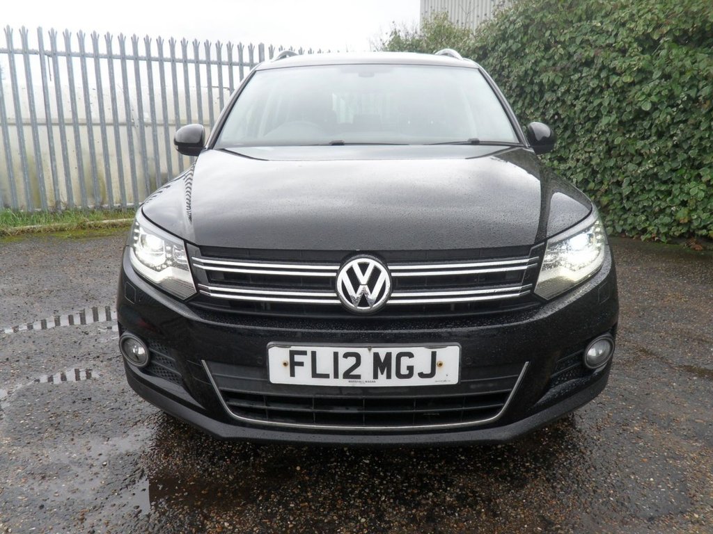 Used Volkswagen Tiguan 2012 for sale - 77697679: Photo 2