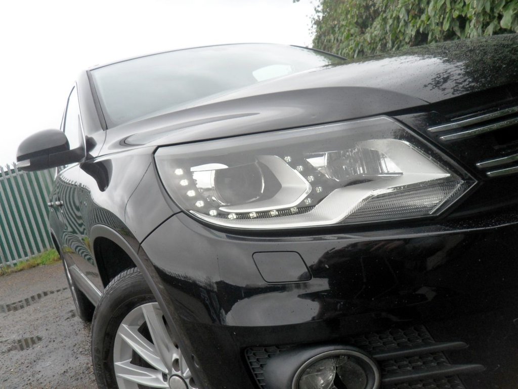 Used Volkswagen Tiguan 2012 for sale - 77697679: Photo 23