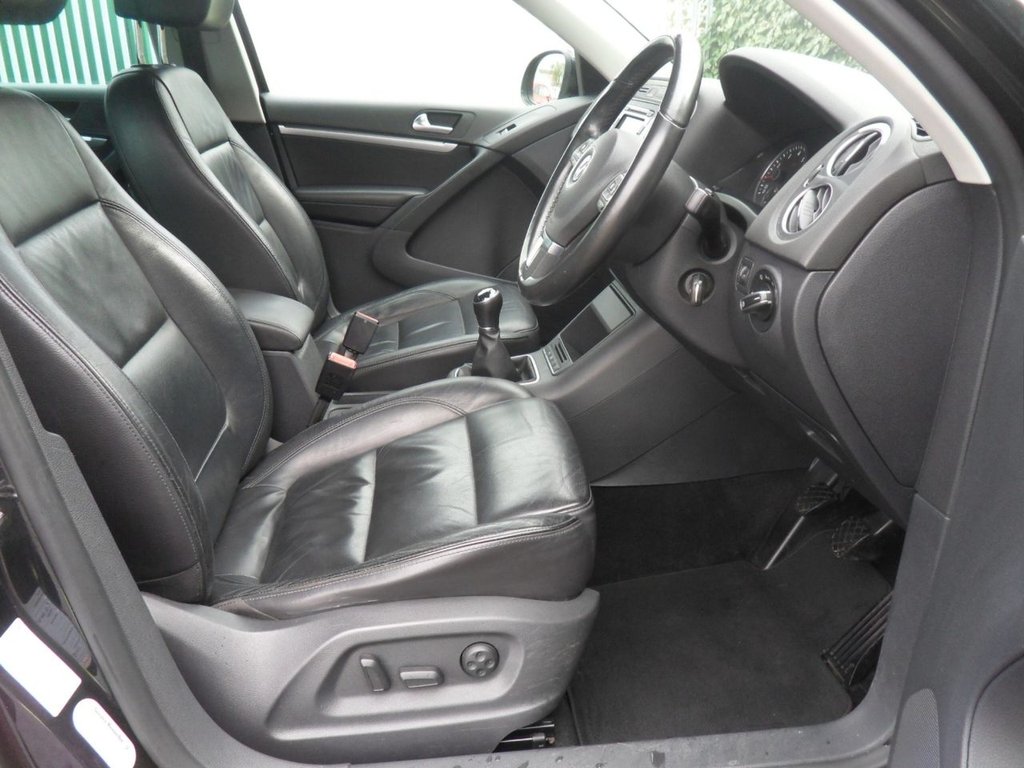 Used Volkswagen Tiguan 2012 for sale - 77697679: Photo 5