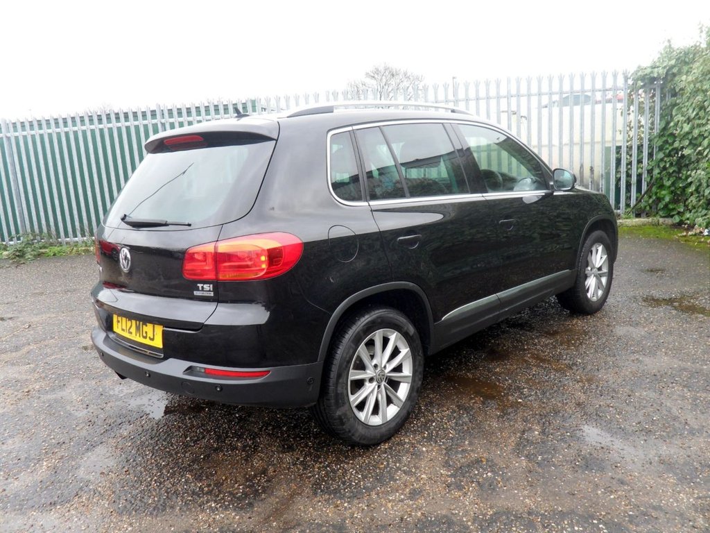 Used Volkswagen Tiguan 2012 for sale - 77697679: Photo 9