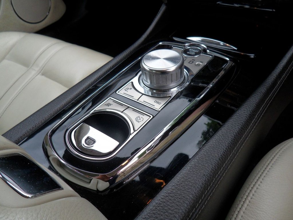 Used Jaguar XK 2009 for sale - 77697677: Photo 26