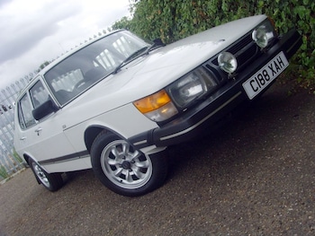 1985 (88) - Saab 900 2.0 Carburettor Flat Nose Saloon Local Original Cherished Example 5-Door