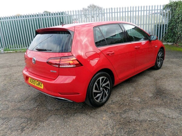 Used Volkswagen Golf 2019 for sale - 76039365: Photo 10