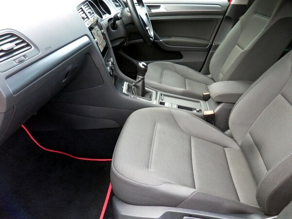Used Volkswagen Golf 2019 for sale - 76039365: Photo 12