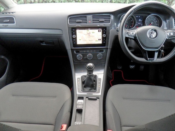 Used Volkswagen Golf 2019 for sale - 76039365: Photo 19
