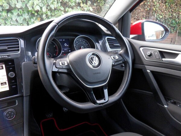 Used Volkswagen Golf 2019 for sale - 76039365: Photo 26