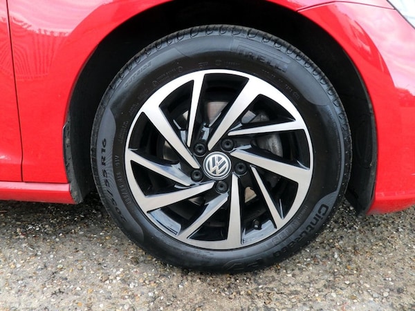 Used Volkswagen Golf 2019 for sale - 76039365: Photo 40