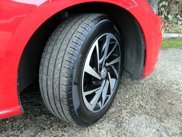 Used Volkswagen Golf 2019 for sale - 76039365: Photo 44