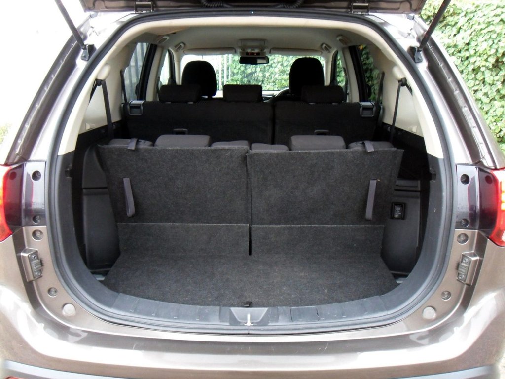 Used Mitsubishi Outlander 2021 for sale - 76147656: Photo 42