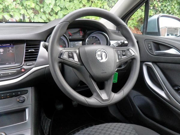 Used Vauxhall Astra 2020 for sale - 76038864: Photo 26