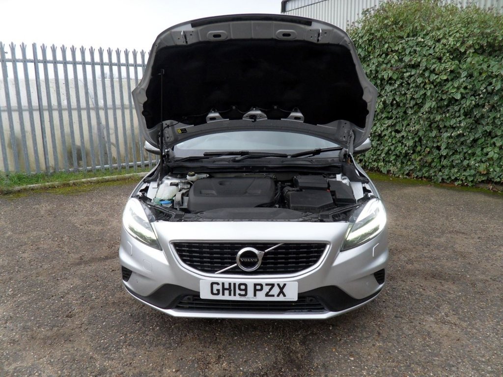 Used Volvo V40 2019 for sale - 77697685: Photo 14