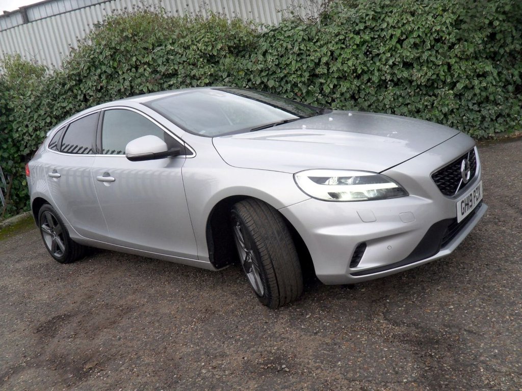 Used Volvo V40 2019 for sale - 77697685: Photo 33