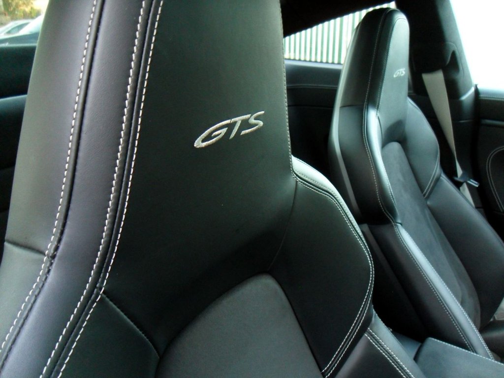 Used Porsche 911 2022 for sale - 77697701: Photo 40