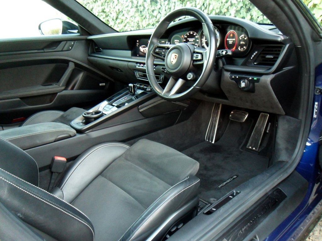 Used Porsche 911 2022 for sale - 77697701: Photo 5