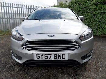 Used Ford Focus 2017 for sale - 76038676: Photo 2
