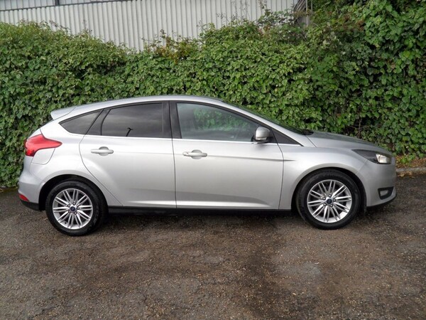 Used Ford Focus 2017 for sale - 76038676: Photo 4