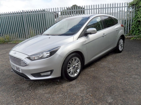 Used Ford Focus 2017 for sale - 76038676: Photo 9