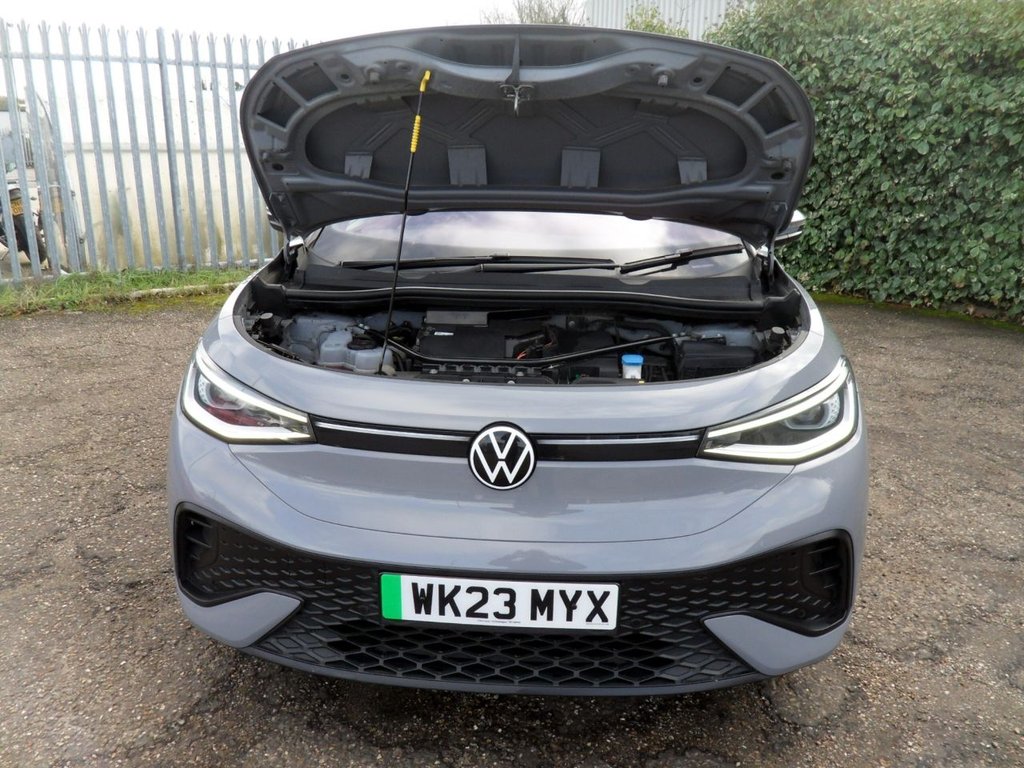 Used Volkswagen ID.5 2023 for sale - 77697697: Photo 14