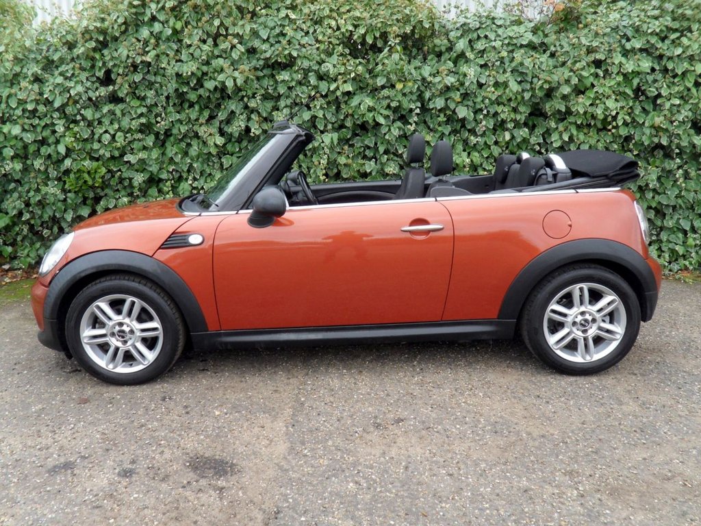 Used MINI Convertible 2011 for sale - 76510092: Photo 22