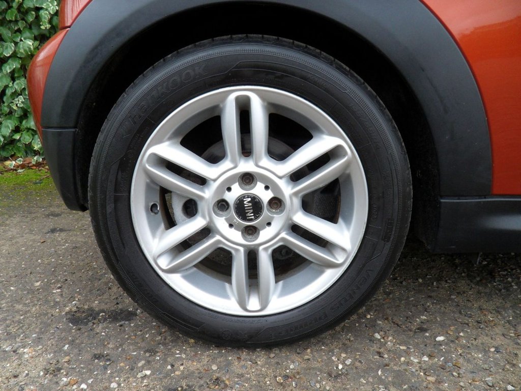 Used MINI Convertible 2011 for sale - 76510092: Photo 47