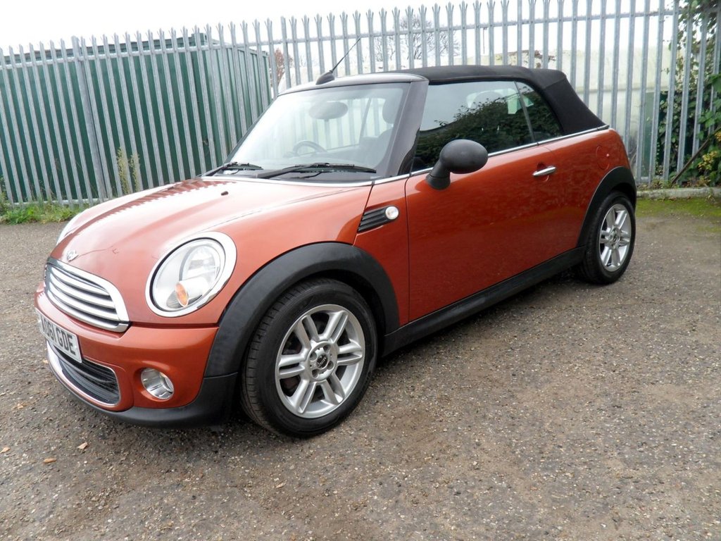 Used MINI Convertible 2011 for sale - 76510092: Photo 8