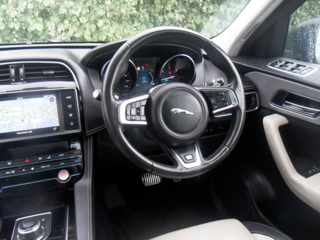 Used Jaguar F-Pace 2018 for sale - 77697693: Photo 24