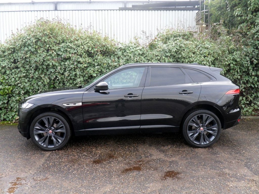 Used Jaguar F-Pace 2018 for sale - 77697693: Photo 32