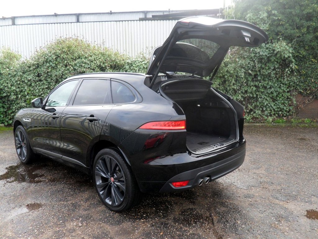 Used Jaguar F-Pace 2018 for sale - 77697693: Photo 39