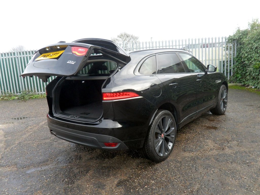 Used Jaguar F-Pace 2018 for sale - 77697693: Photo 43