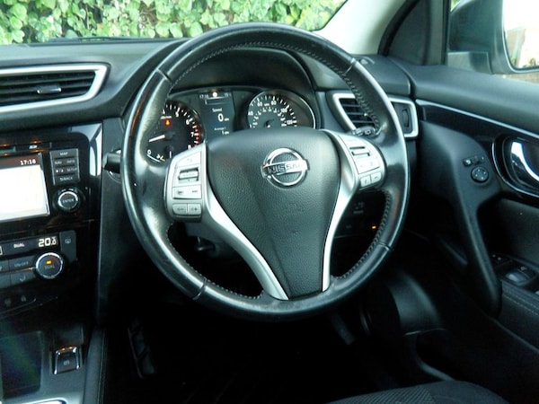 Used Nissan Qashqai 2015 for sale - 76119228: Photo 23