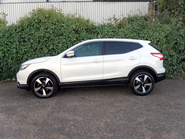 Used Nissan Qashqai 2015 for sale - 76119228: Photo 33
