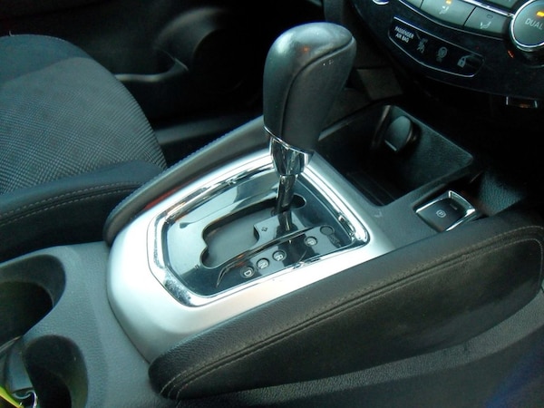 Used Nissan Qashqai 2015 for sale - 76119228: Photo 35