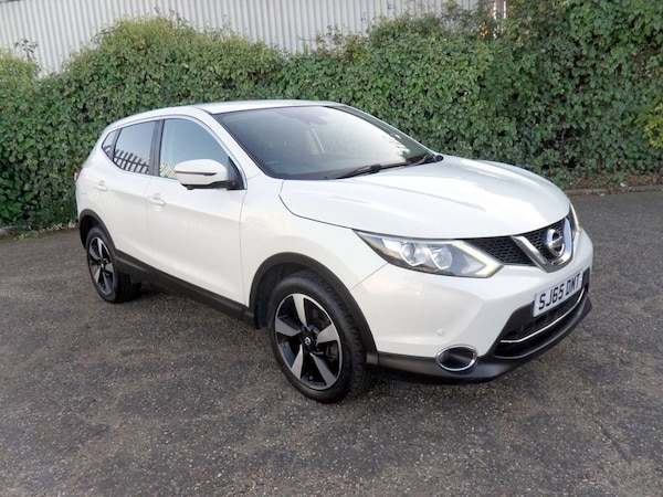 Used Nissan Qashqai 2015 for sale - 76119228: Photo 6