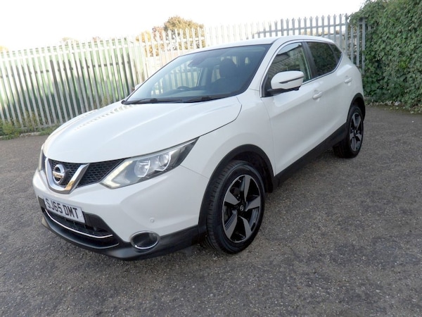 Used Nissan Qashqai 2015 for sale - 76119228: Photo 8