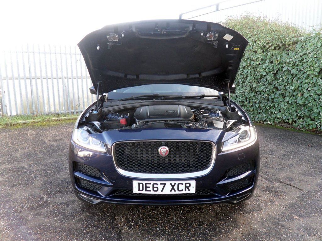 Used Jaguar F-Pace 2017 for sale - 77697688: Photo 14