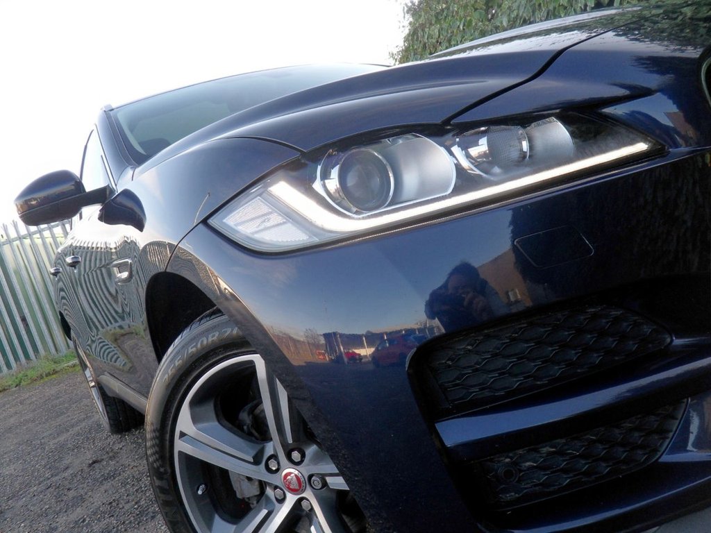 Used Jaguar F-Pace 2017 for sale - 77697688: Photo 23