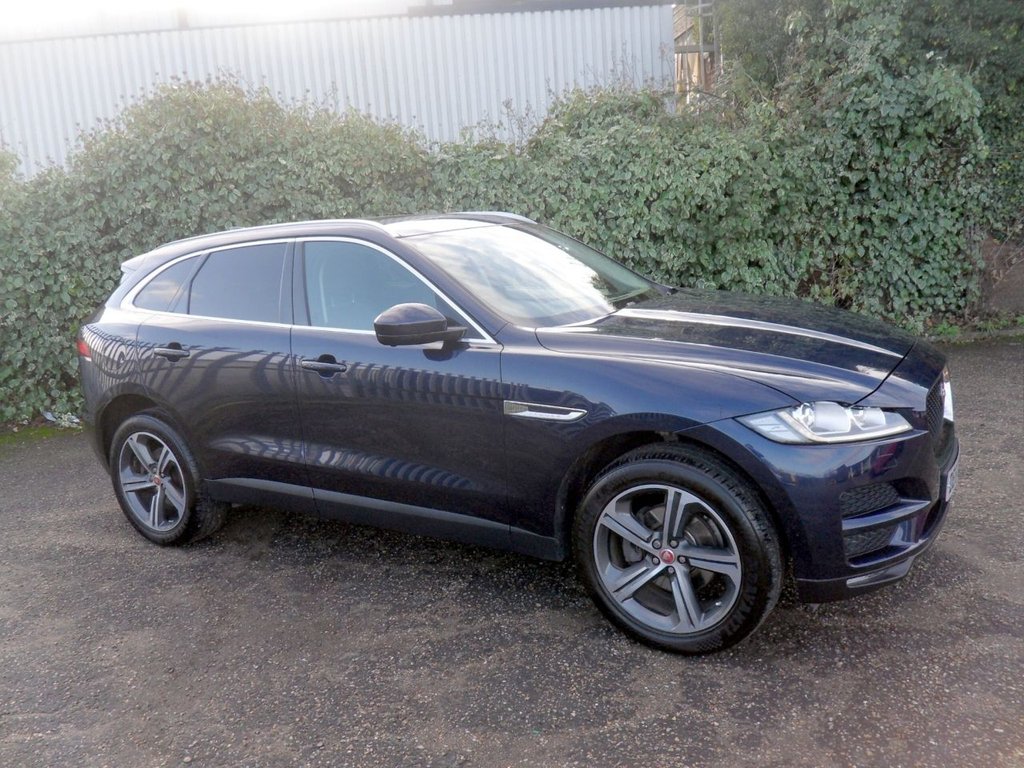 Used Jaguar F-Pace 2017 for sale - 77697688: Photo 6